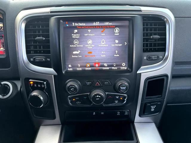 Photo of 2018 Bright Silver Metallic Clearcoat RAM 1500