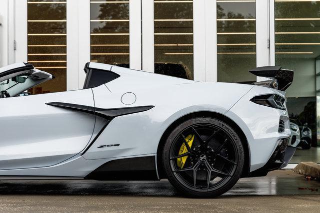 Photo of 2023 Ceramic Matrix Gray Metallic Chevrolet Corvette