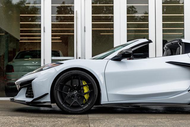 Photo of 2023 Ceramic Matrix Gray Metallic Chevrolet Corvette
