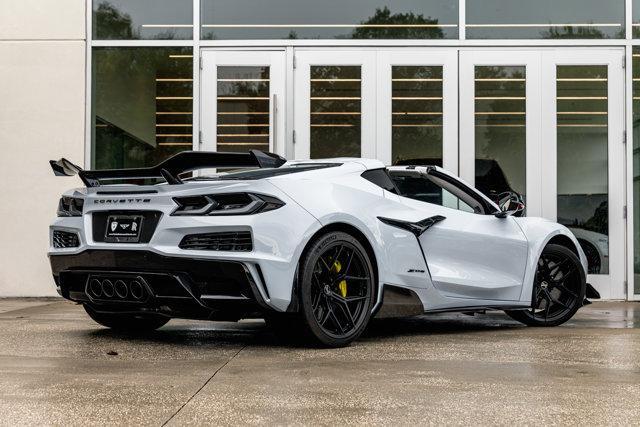 Photo of 2023 Ceramic Matrix Gray Metallic Chevrolet Corvette