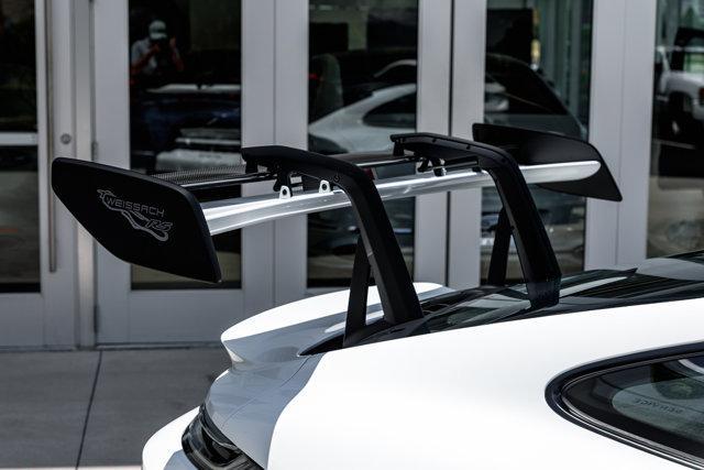 Photo of 2025 White Porsche 911