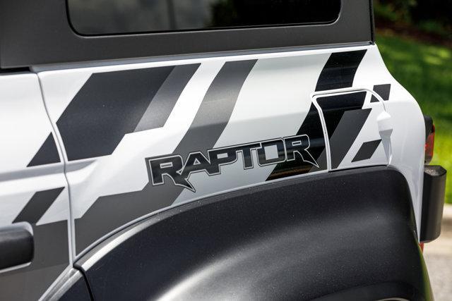 Photo of 2023 Oxford White Ford Bronco