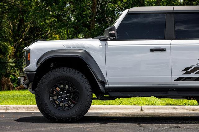 Photo of 2023 Oxford White Ford Bronco