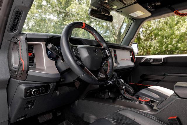 Photo of 2023 Oxford White Ford Bronco