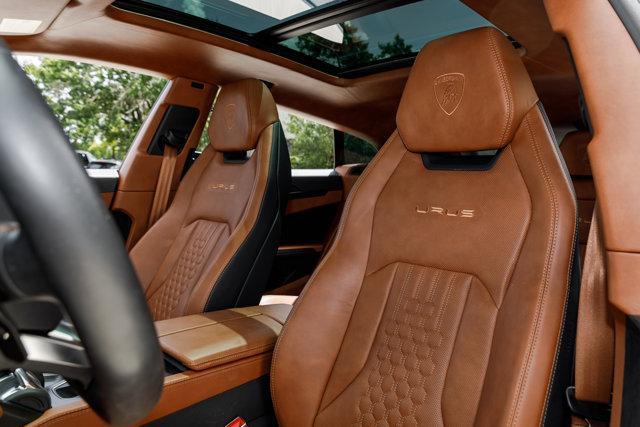 Photo of 2023 Bianco Monocerus Metallic Lamborghini Urus