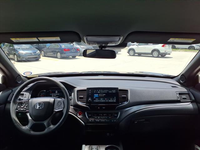 Photo of 2022 Crystal Black Pearl Honda Pilot