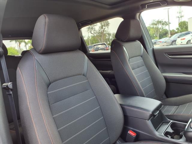 Photo of 2023 Gray Honda CR-V Hybrid