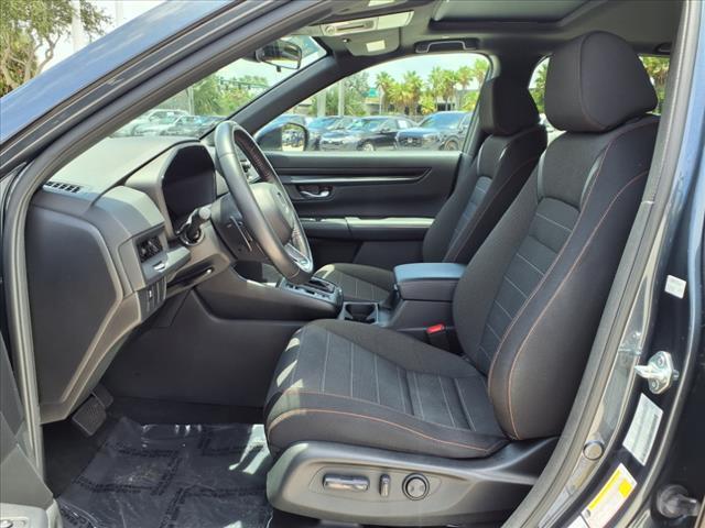 Photo of 2023 Gray Honda CR-V Hybrid