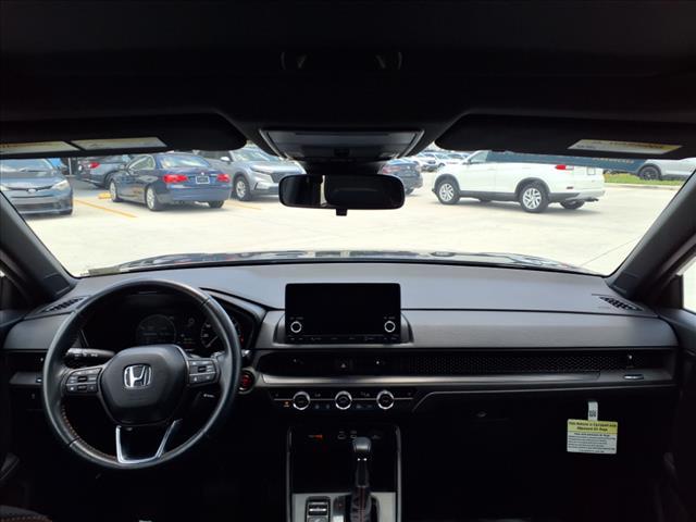 Photo of 2023 Gray Honda CR-V Hybrid