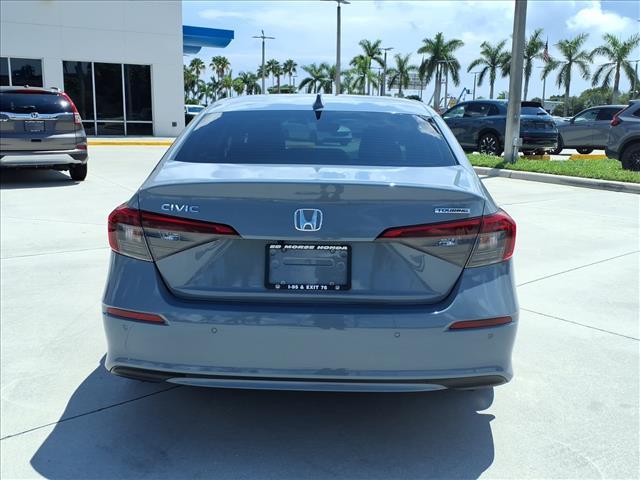 Photo of 2023 Gray Honda Civic