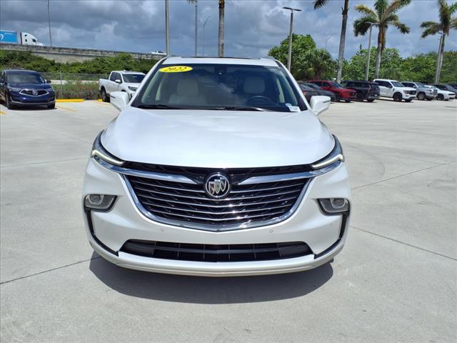 Photo of 2022 White Frost Tricoat Buick Enclave