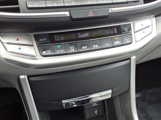 Photo of 2014 Alabaster Silver Metallic Honda Accord