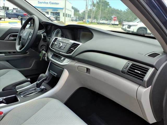 Photo of 2014 Alabaster Silver Metallic Honda Accord