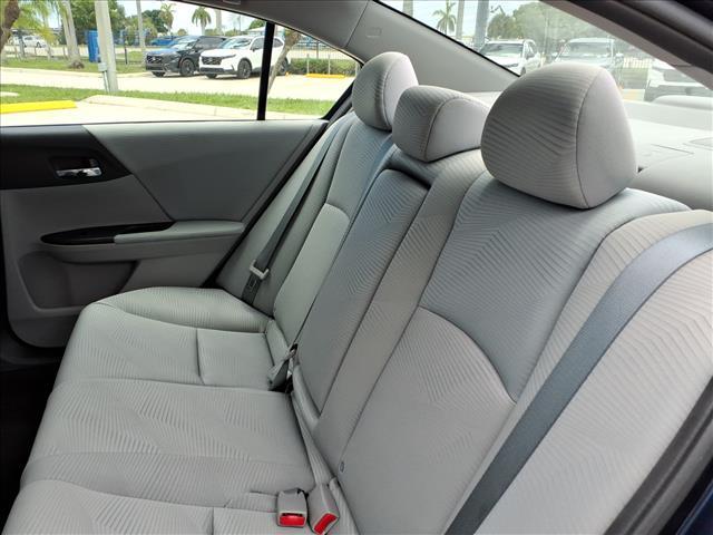 Photo of 2014 Alabaster Silver Metallic Honda Accord