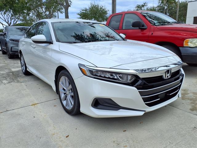 Photo of 2021 Platinum White Pearl Honda Accord