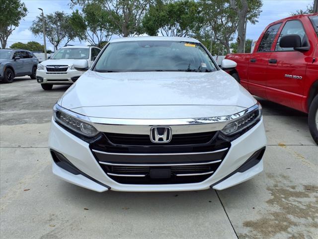 Photo of 2021 Platinum White Pearl Honda Accord