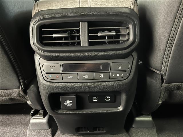 Photo of 2026 Sonic Gray Pearl Honda Passport