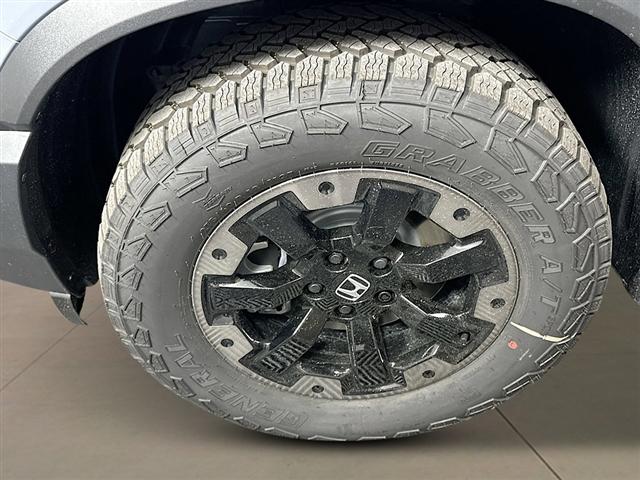 Photo of 2026 Sonic Gray Pearl Honda Passport