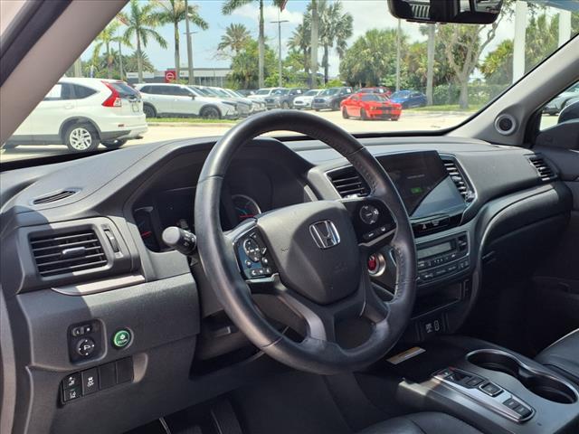 Photo of 2022 Platinum White Pearl Honda Pilot