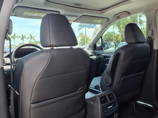 Photo of 2022 Platinum White Pearl Honda Pilot