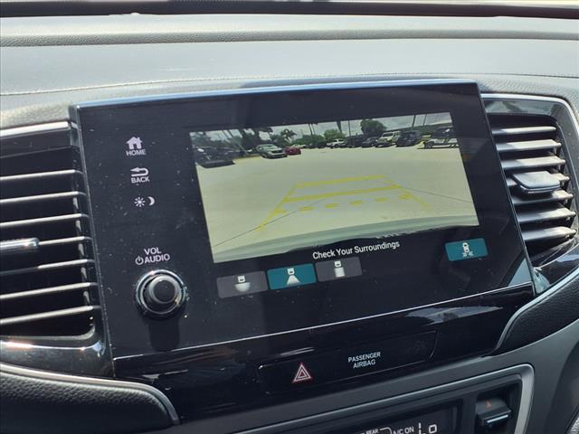 Photo of 2022 Platinum White Pearl Honda Pilot