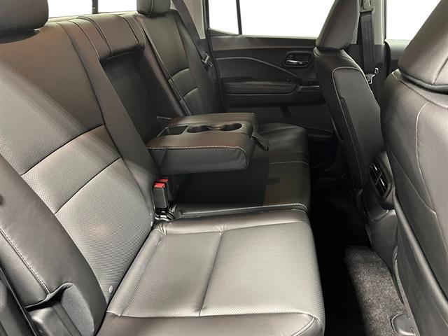 Photo of 2025 Modern Steel Metallic Honda Ridgeline
