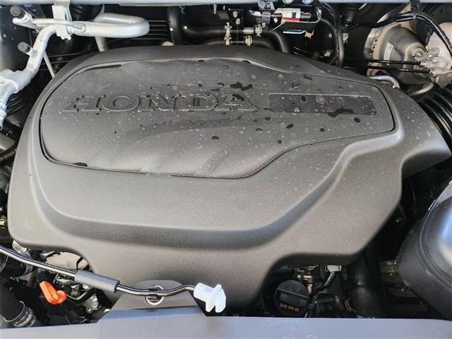 Photo of 2026 Solar Silver Metallic Honda Odyssey