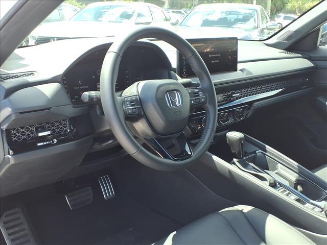 Photo of 2025 Platinum White Pearl Honda Accord Hybrid