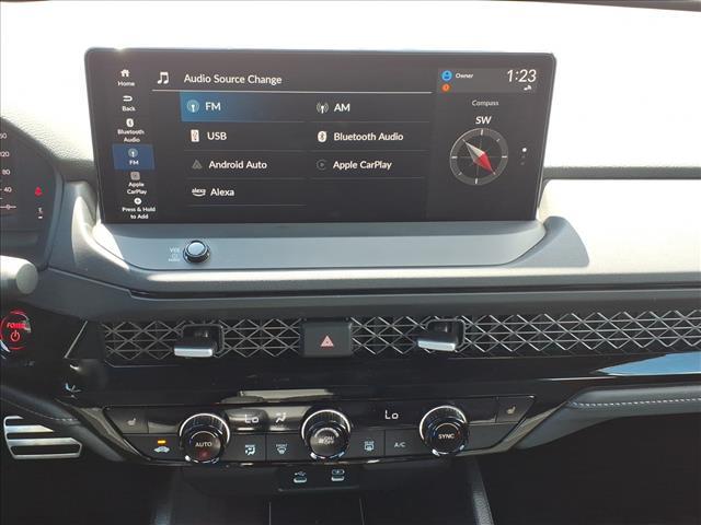 Photo of 2025 Platinum White Pearl Honda Accord Hybrid