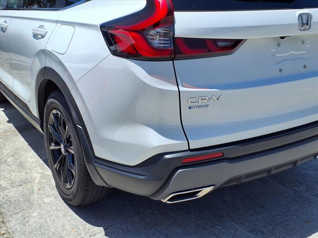 Photo of 2023 Platinum White Pearl Honda CR-V Hybrid