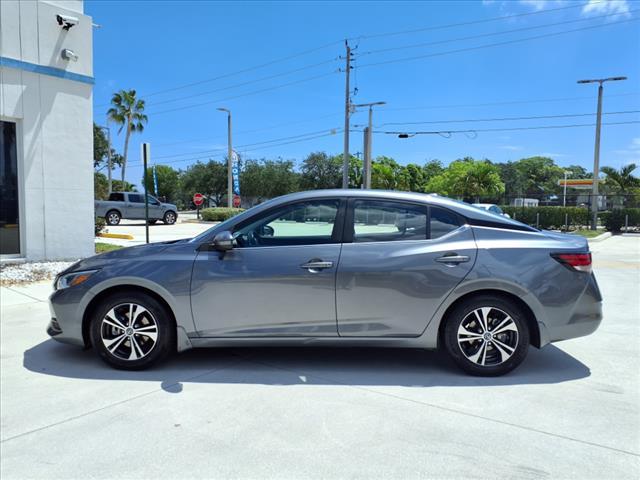 Photo of 2022 Gun Metallic Nissan Sentra