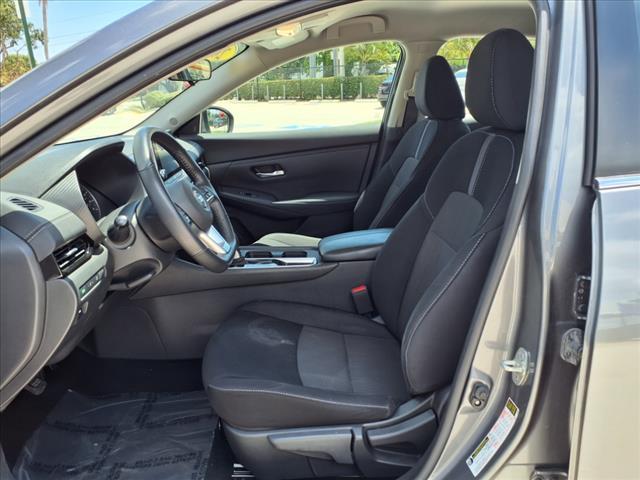 Photo of 2022 Gun Metallic Nissan Sentra