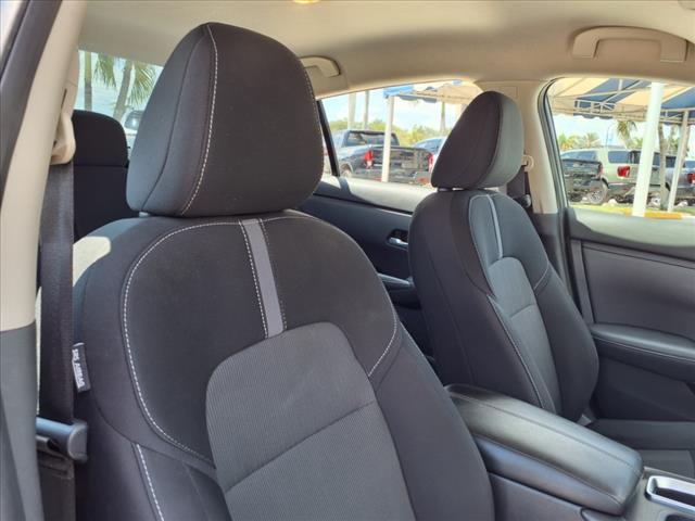 Photo of 2022 Gun Metallic Nissan Sentra