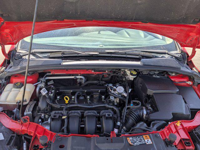 Photo of 2016 Race Red Ford Focus