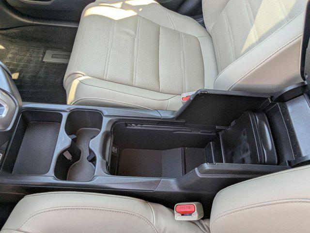 Photo of 2020 Platinum White Pearl Honda CR-V