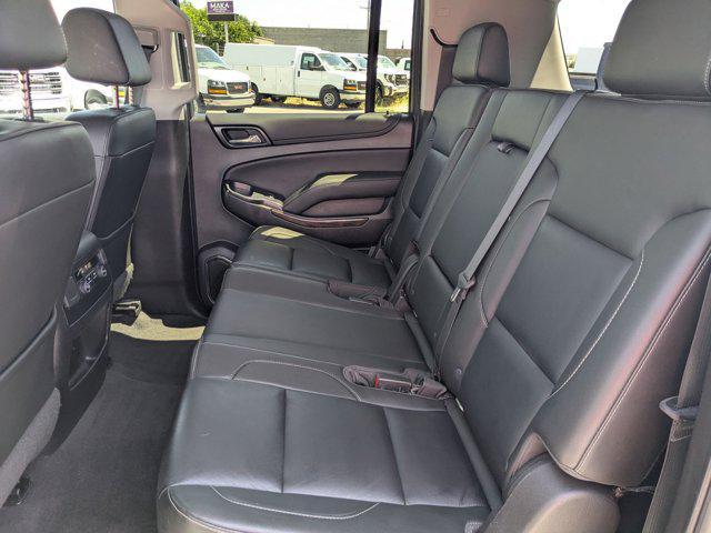 Photo of 2019 Silver Ice Metallic Chevrolet Suburban