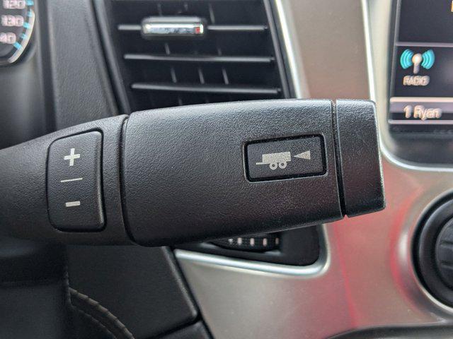 Photo of 2019 Silver Ice Metallic Chevrolet Suburban