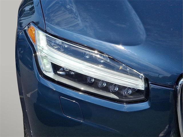 Photo of 2024 Denim Volvo XC90 Recharge Plug-In Hybrid