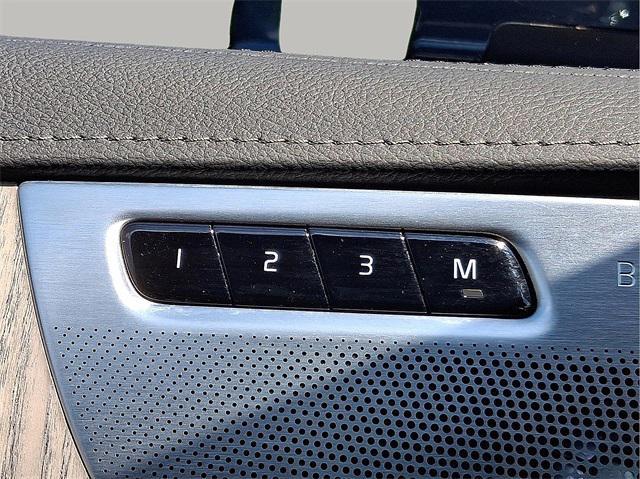 Photo of 2024 Denim Volvo XC90 Recharge Plug-In Hybrid