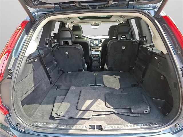 Photo of 2024 Denim Volvo XC90 Recharge Plug-In Hybrid