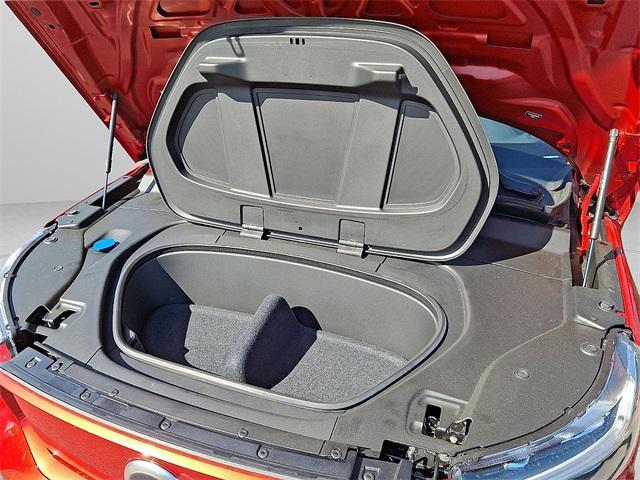 Photo of 2022 Fusion Red Metallic Volvo XC40 Recharge Pure Electric