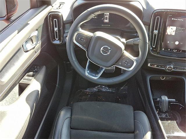 Photo of 2022 Fusion Red Metallic Volvo XC40 Recharge Pure Electric