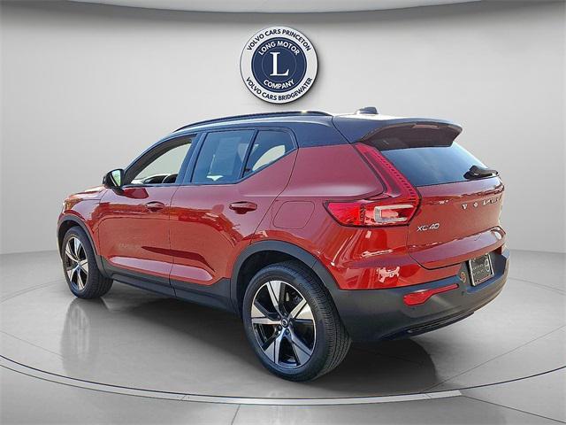 Photo of 2022 Fusion Red Metallic Volvo XC40 Recharge Pure Electric