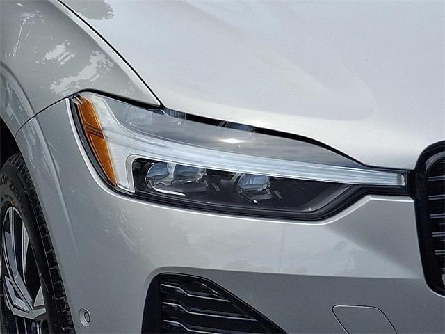 Photo of 2025 Silver Volvo XC60