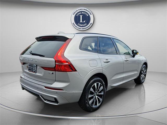 Photo of 2025 Silver Volvo XC60