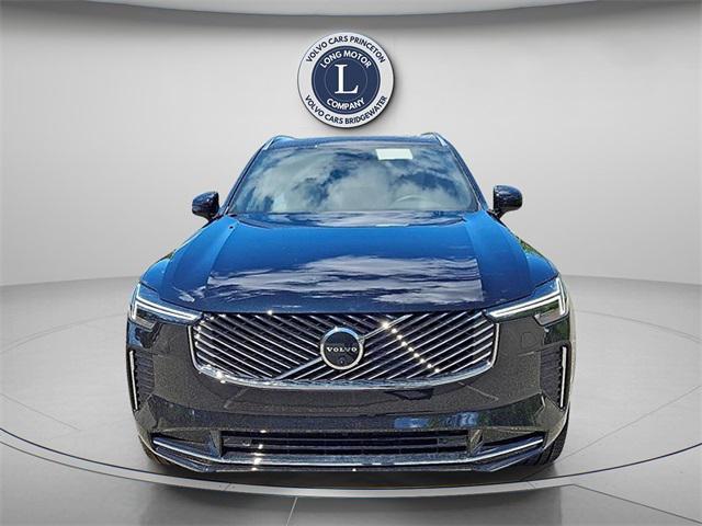 Photo of 2025 Onyx Black Volvo XC90