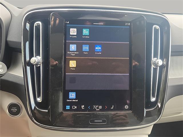 Photo of 2025 Sage Green Volvo XC40