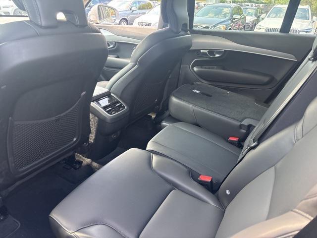 Photo of 2025 Silver Volvo XC90