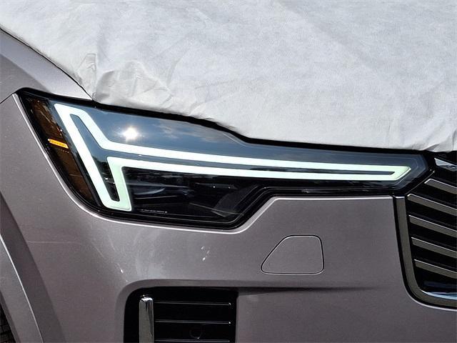 Photo of 2026 Aurora Blue Volvo XC90