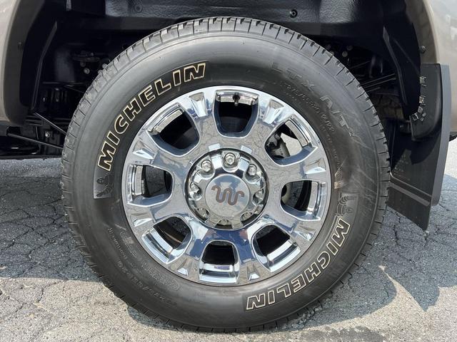 Photo of 2022 Rapid Red Metallic Tinted Clearcoat Ford F-350